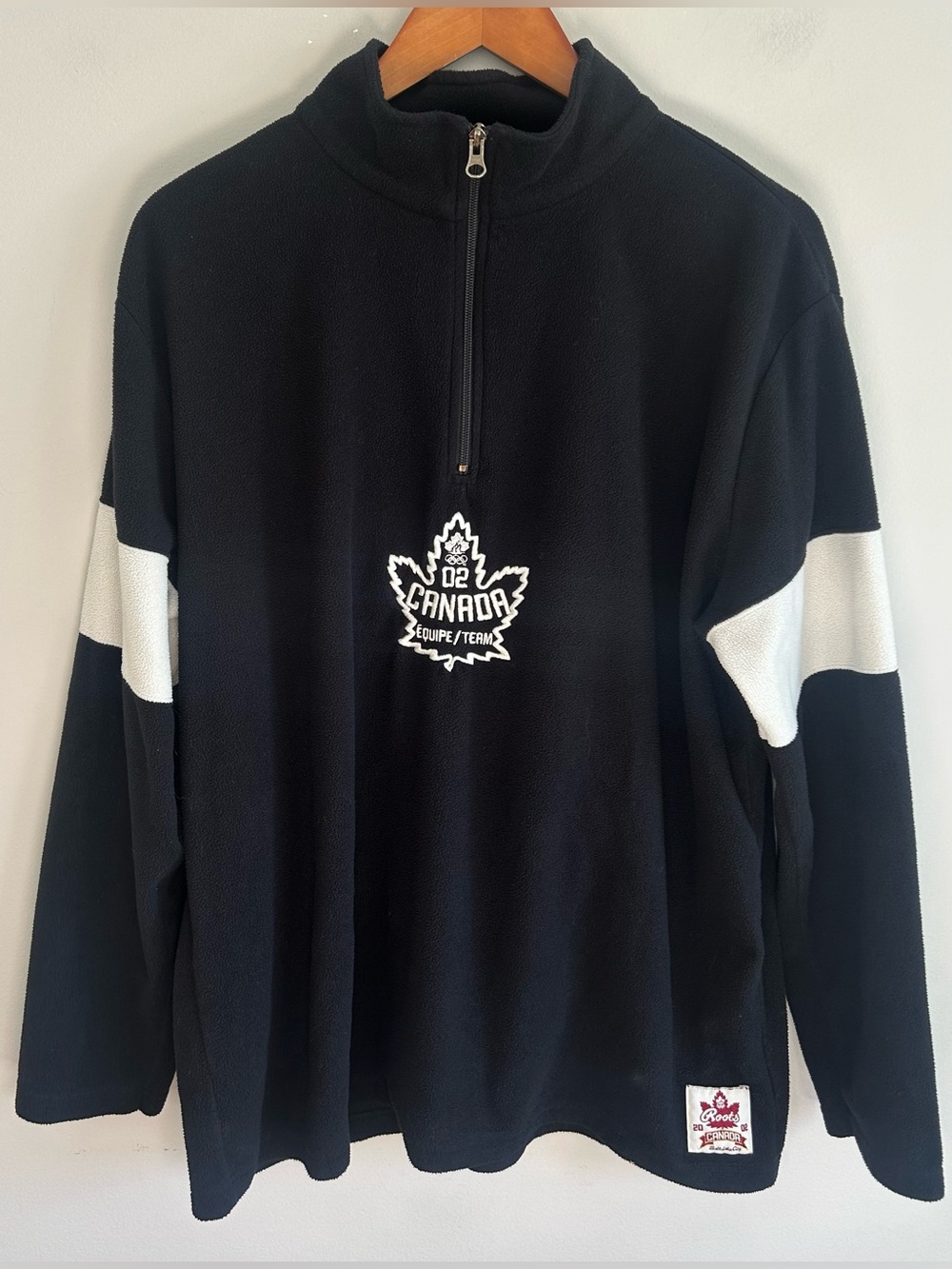 Vintage Roots Canada 2002 Olympics 1/4 Zip Sweatshirt Mens XXL Black Maple Leaf